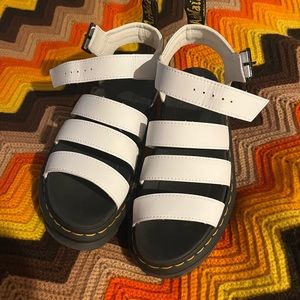 Dr Marten Blaire White sandals SIZE 7